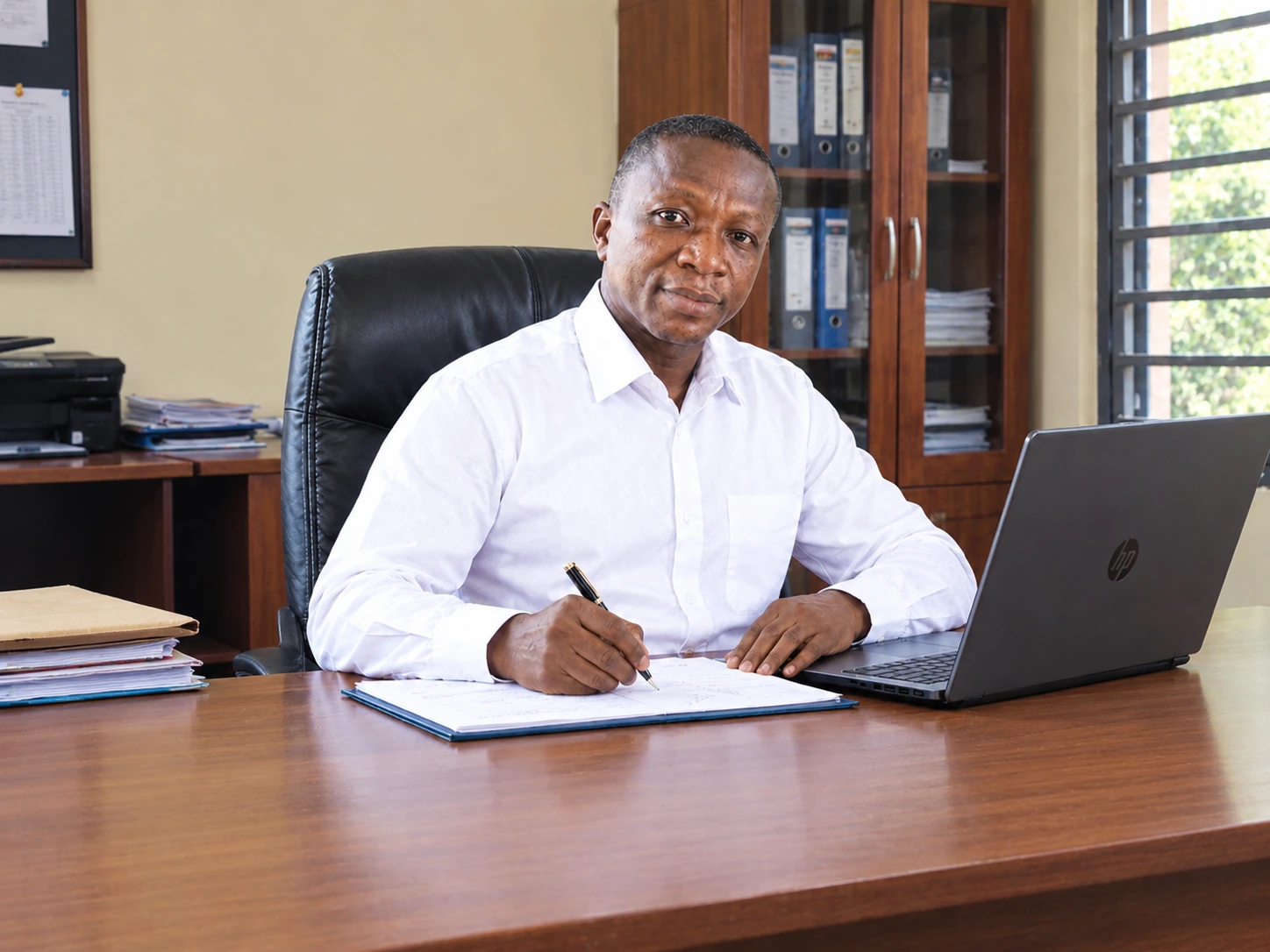 Portrait of the Senior Housemaster/Housemistress